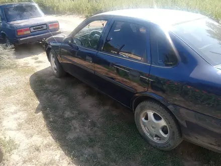 Opel Vectra 1998 года за 1 800 000 тг. в Уральск – фото 5