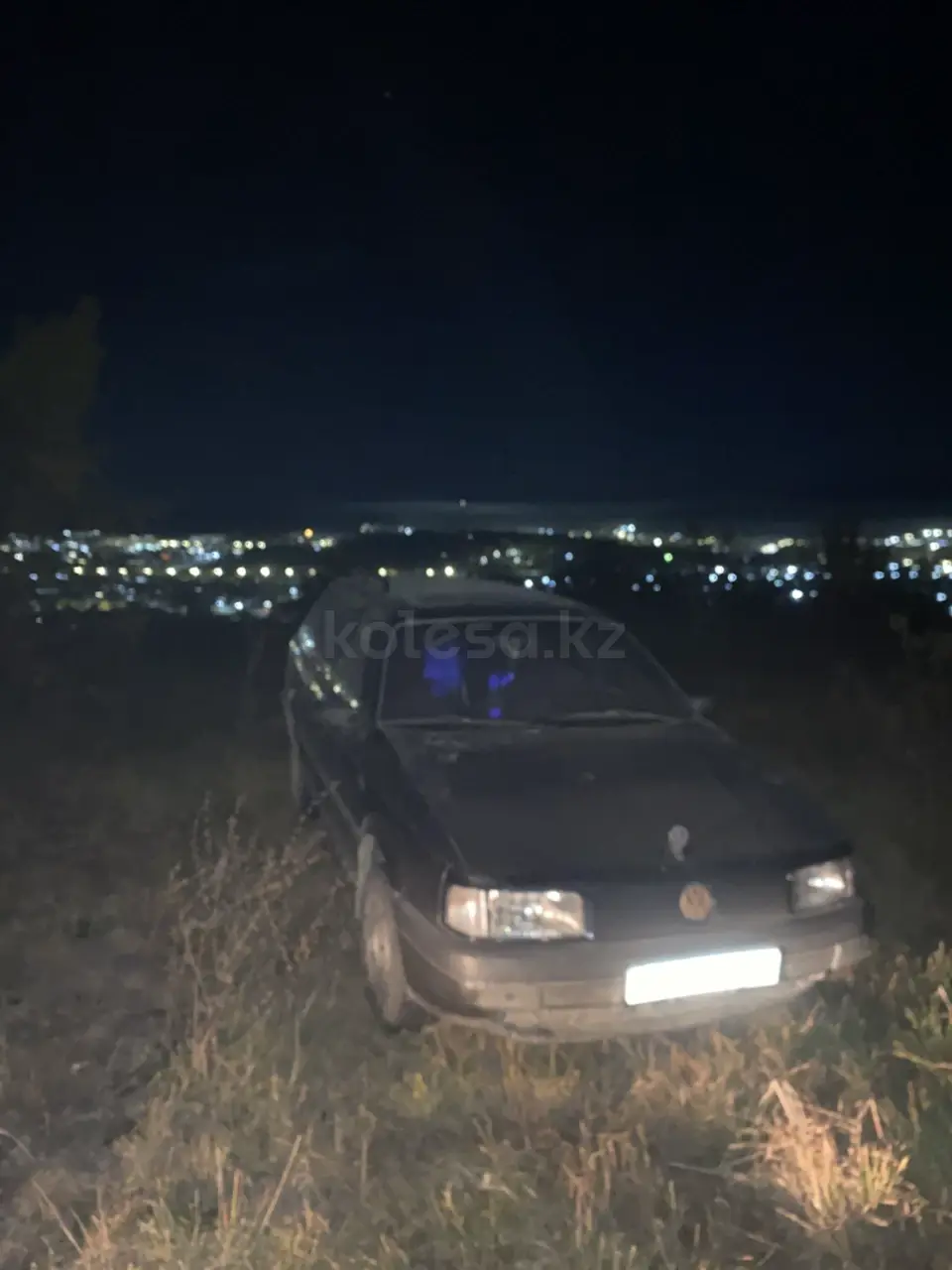 Volkswagen Passat, 1990