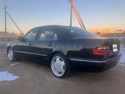 Mercedes-Benz E 320 2002 года за 4 900 000 тг. в Жанаозен – фото 9