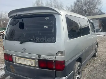 Toyota Granvia 1997 года за 700 000 тг. в Талгар – фото 5