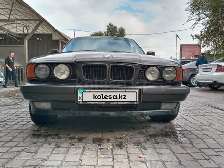 BMW 525 1994 года за 2 300 000 тг. в Алматы – фото 3