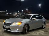 Lexus ES 300h 2014 годаfor9 000 000 тг. в Актау – фото 4