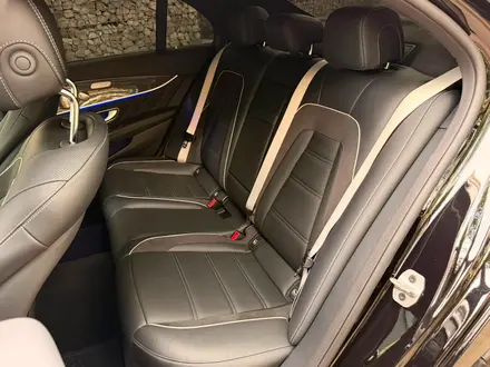 Mercedes-Benz E 63 AMG Sport Plus 2023 года за 85 000 000 тг. в Алматы – фото 32