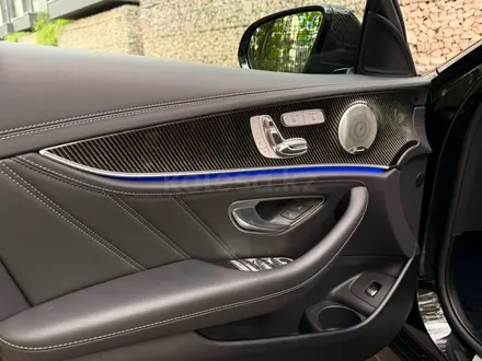 Mercedes-Benz E 63 AMG Sport Plus 2023 года за 85 000 000 тг. в Алматы – фото 16