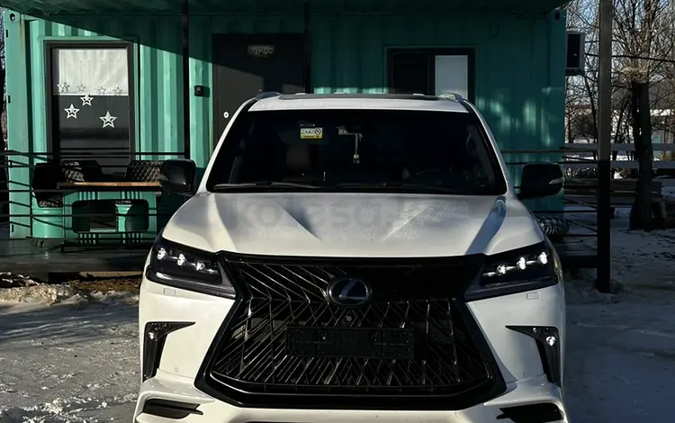 Lexus LX 570 2016 года за 39 000 000 тг. в Актобе