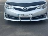 Toyota Camry 2013 года за 7 000 000 тг. в Алматы – фото 2