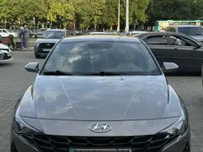 Hyundai Elantra, 2022