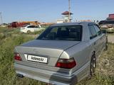 Mercedes-Benz E 320 1993 года за 2 200 000 тг. в Шымкент – фото 4