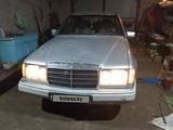 Mercedes-Benz E 200 1990 годаfor850 000 тг. в Жетысай – фото 2