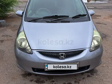 Honda Fit 2004 года за 3 100 000 тг. в Астана – фото 3