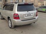 Toyota Highlander 2005 годаүшін7 300 000 тг. в Семей – фото 4