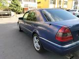 Mercedes-Benz C 280 1994 года за 1 200 000 тг. в Алматы – фото 2