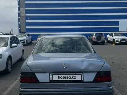 Mercedes-Benz E 280 1993 года за 1 900 000 тг. в Караганда – фото 6