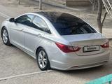 Hyundai Sonata 2011 года за 5 500 000 тг. в Жанаозен