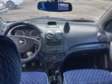 Chevrolet Aveo 2010 года за 1 800 000 тг. в Петропавловск – фото 3