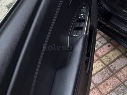Toyota Avalon 2016 года за 6 200 000 тг. в Атырау – фото 8