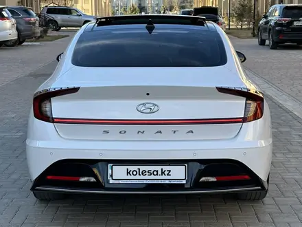Hyundai Sonata 2021 года за 13 650 000 тг. в Шымкент – фото 15