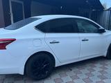 Nissan Sentra 2018 года за 8 200 000 тг. в Алматы – фото 2