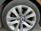 Диски с резиной BMW 338 стиль с датчиками давления за 220 000 тг. в Караганда – фото 4