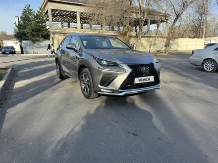 Lexus NX 200 2019 года за 19 000 000 тг. в Астана