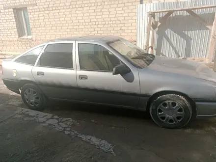 Opel Vectra 1994 года за 850 000 тг. в Кызылорда – фото 2