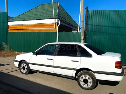 Volkswagen Passat 1994 года за 1 500 000 тг. в Костанай – фото 4