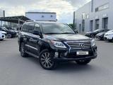 Lexus LX 570 2011 годаүшін18 990 000 тг. в Астана