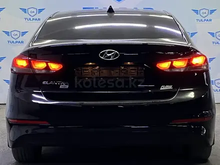 Hyundai Elantra 2017 года за 7 100 000 тг. в Шымкент – фото 3