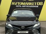 Toyota Camry 2018 года за 13 100 000 тг. в Тараз – фото 2