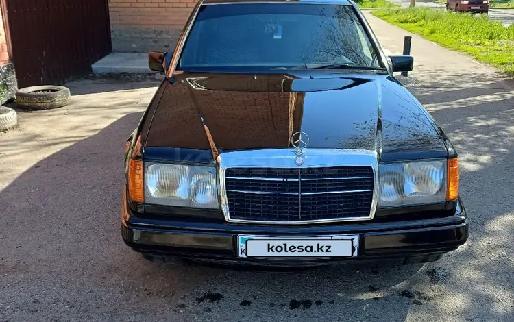Mercedes-Benz E 200 1991 годаүшін1 800 000 тг. в Усть-Каменогорск