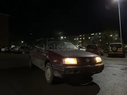 Volkswagen Vento 1993 года за 690 000 тг. в Караганда – фото 3