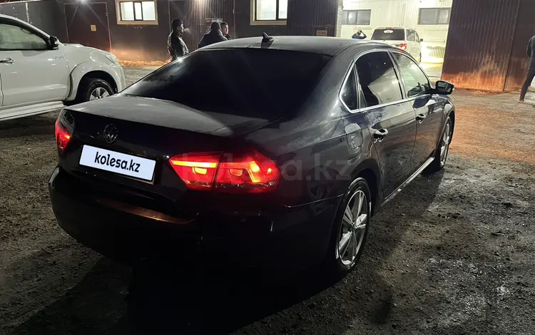 Volkswagen Passat 2013 года за 5 400 000 тг. в Атырау