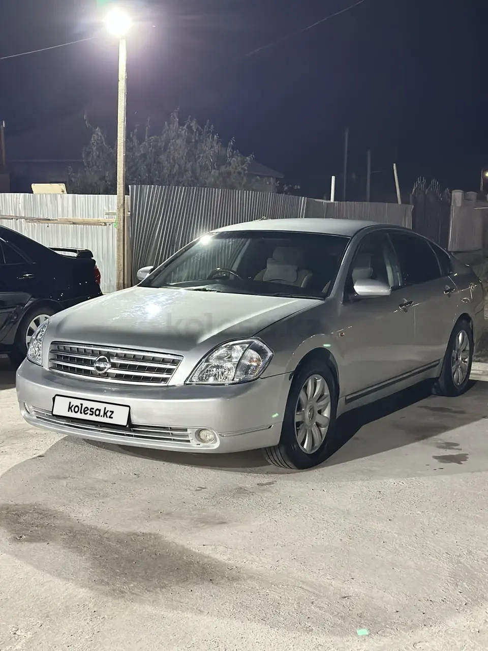 Nissan Teana, 2004