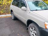 Toyota Highlander 2003 годаүшін4 500 000 тг. в Темиртау – фото 2