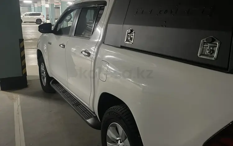 Toyota Hilux 2019 года за 17 800 000 тг. в Астана