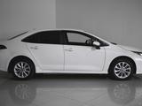 Toyota Corolla Comfort CVT 2021 года за 8 300 000 тг. в Алматы – фото 2