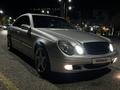 Mercedes-Benz E 320 2002 годаүшін5 550 000 тг. в Алматы – фото 18