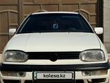 Volkswagen Golf 1992 годаfor1 800 000 тг. в Тараз