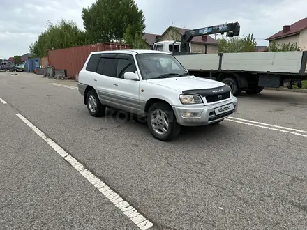 Toyota RAV4 1997 года за 3 550 000 тг. в Алматы