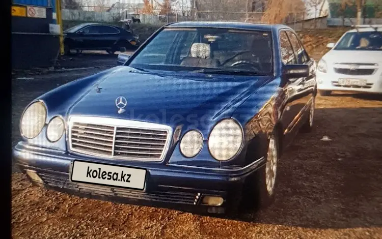 Mercedes-Benz E 230 1995 годаүшін2 300 000 тг. в Алматы