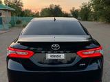 Toyota Camry 2020 годаүшін10 800 000 тг. в Уральск – фото 3