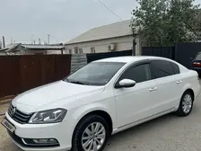 Volkswagen Passat, 2012