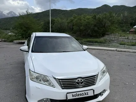 Toyota Camry 2014 года за 8 500 000 тг. в Алматы – фото 19