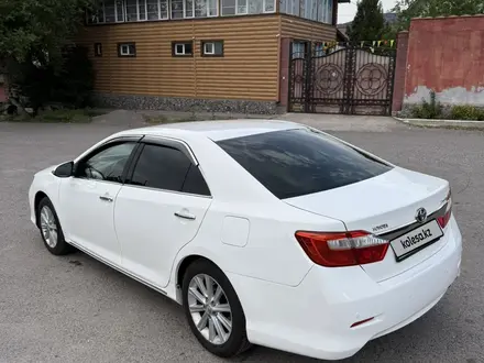 Toyota Camry 2014 года за 8 500 000 тг. в Алматы – фото 3