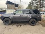 Toyota 4Runner 2021 года за 28 500 000 тг. в Тараз – фото 2