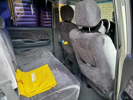 Toyota Land Cruiser Prado 2002 года за 8 200 000 тг. в Алматы – фото 6