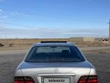 Mercedes-Benz E 320 2001 годаүшін5 200 000 тг. в Жанаозен – фото 5