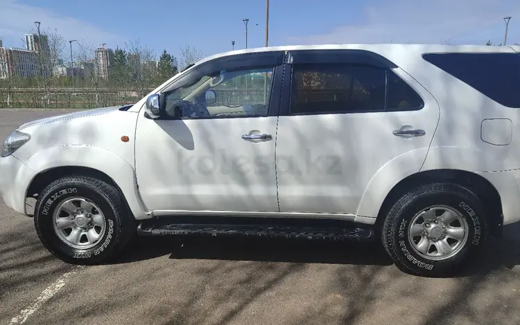 Toyota Fortuner 2007 годаfor7 550 000 тг. в Астана