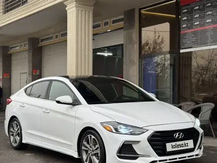 Hyundai Elantra 2017 года за 7 900 000 тг. в Алматы – фото 3