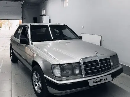 Mercedes-Benz E 200 1987 года за 1 600 000 тг. в Кызылорда – фото 10